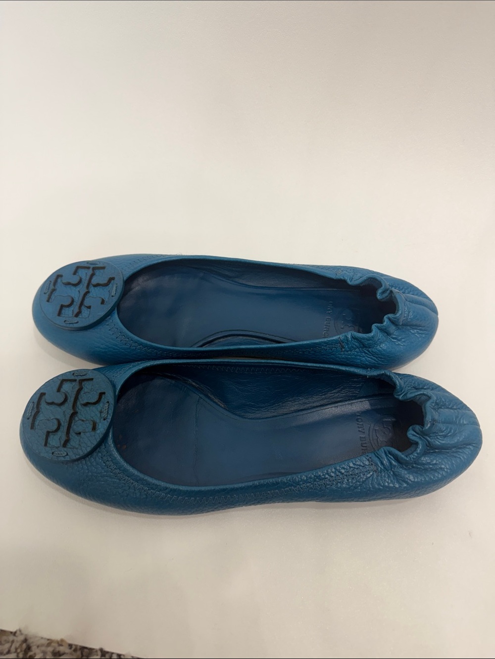 Tory Burch Reva blue leather flats size 8.5 M